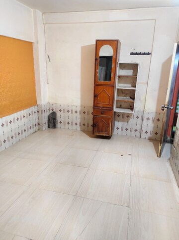 Bedroom in 1 BHK Apartment at Mint Colony – for Sale
