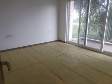 Room in 2 BHK Builder Floor at Ace Palm Floors, Sector 89 – for Sale