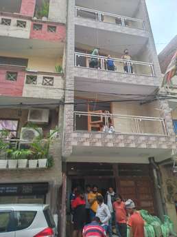 2 BHK Builder Floor For Rent in New Ashok Nagar Delhi  7439602