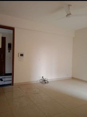Room in 4 BHK Penthouse at Azeagaia Botanica, Vrindavan Yojna – for Sale