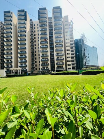 4 BHK Penthouse – Garden View at Azeagaia Botanica, Vrindavan Yojna - for Sale