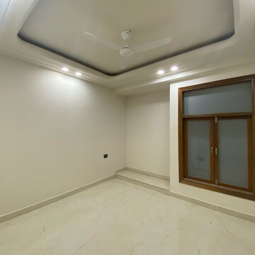 Room in 3 BHK Builder Floor at Chattarpur – for Sale
