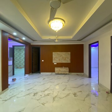 Room in 3 BHK Builder Floor at Chattarpur – for Sale