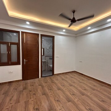 Room in 3 BHK Builder Floor at Chattarpur – for Sale