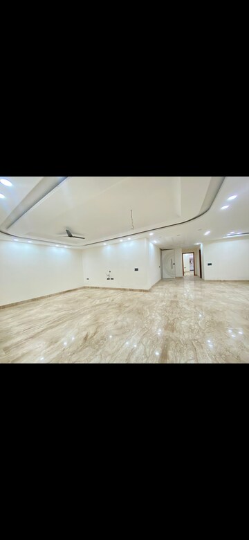 4 BHK Builder Floor For Sale in Vasant Kunj