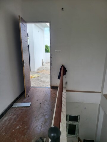 Building Lobby in 3 BHK Villa at Ansal Sushant Golf city, Sushant Golf City – for Sale