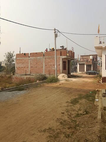  Plot – Exterior View View at Dhoom Manikpur - for Sale