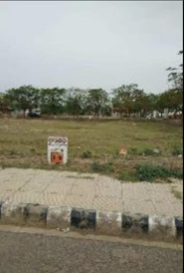 Plot Area in  Plot at Eros Lakewood City, Suraj Kund – for Sale