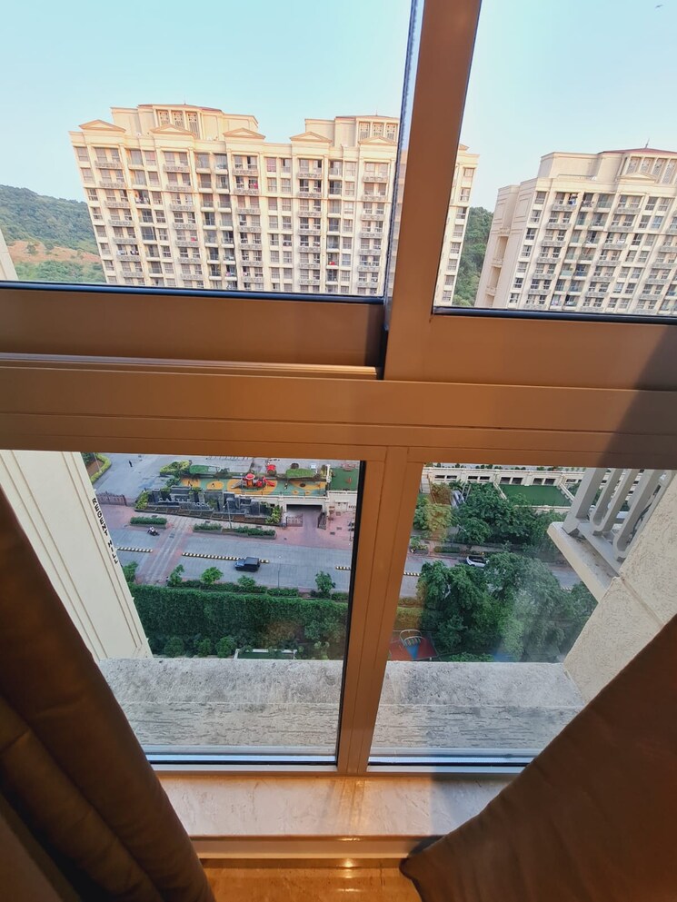 Exterior View, hiranandani-regent-hill 1 Bedroom 379 Sq.Ft. Apartment In Powai Mumbai 7441325