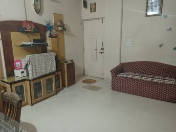 Living Room in 2.5 BHK Apartment at Kohinoor Majestic, Kalyan West – for Sale