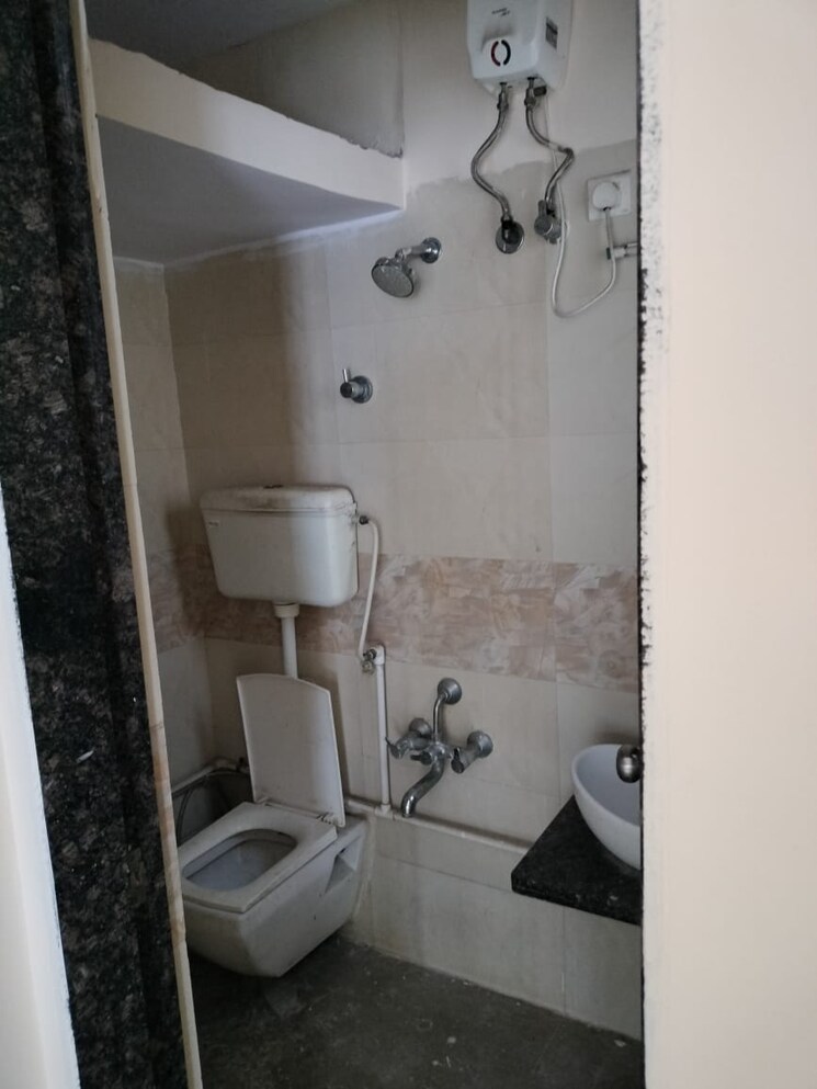 Bathroom, veena-dynasty-phase-2 1 Bedroom 431 Sq.Ft. Apartment In Vasai East Palghar 7441411