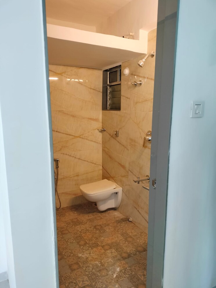 Bathroom, vishal-industrial-estate-vasai 1 Bedroom 700 Sq.Ft. Apartment In Vasai East Palghar 7441423