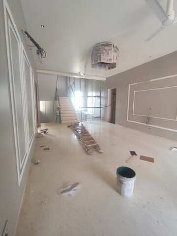 Bathroom in 5 BHK Villa at Unitech Opulence, Sector 33 – for Sale