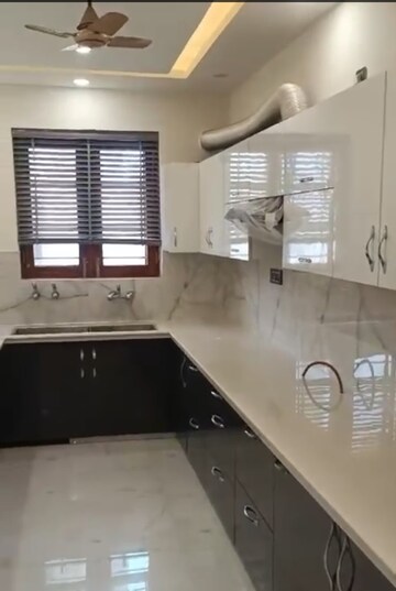 Kitchen in 3 BHK Builder Floor at Fidato Honour Homes, Sector 89 – for Sale
