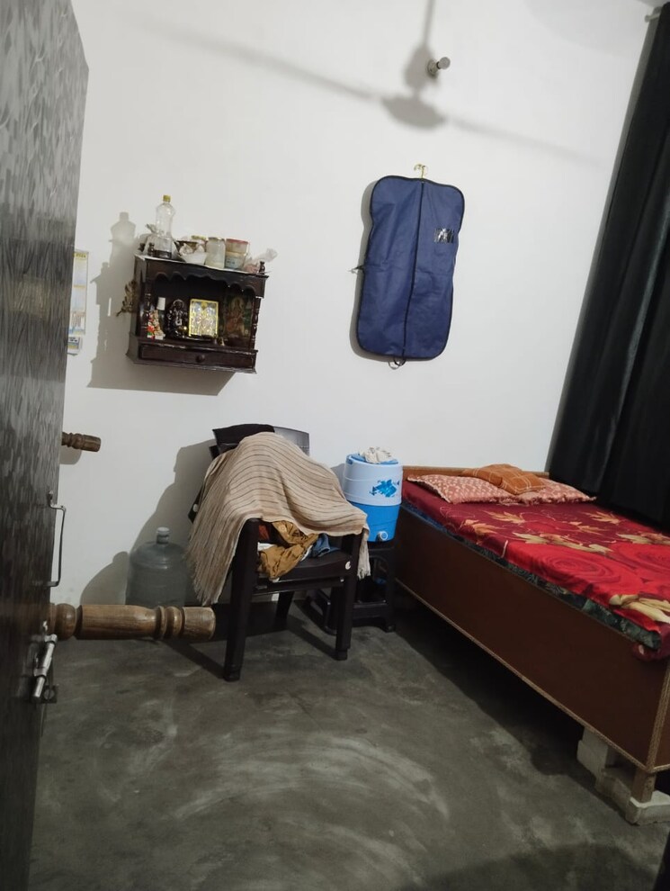 Bedroom, bptp-parklands 4 Bedroom 81 Sq.Yd. Independent House In Sector 76 Faridabad 7442325