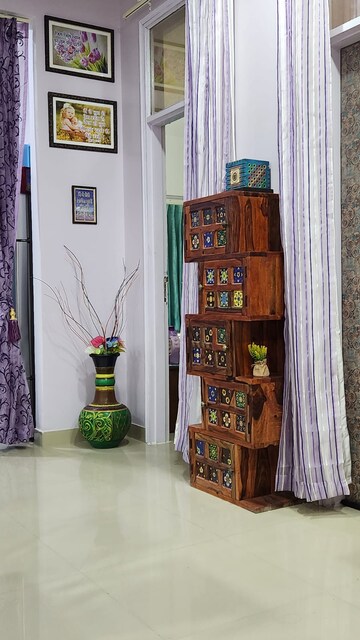 Living Room in 6+ BHK Independent House at Noida Central – for Sale