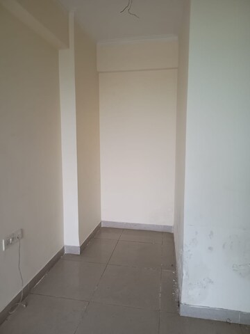 Room in 2 BHK Apartment at Gaur City 2 - 16th Avenue, Sector 16c Greater Noida – for Sale