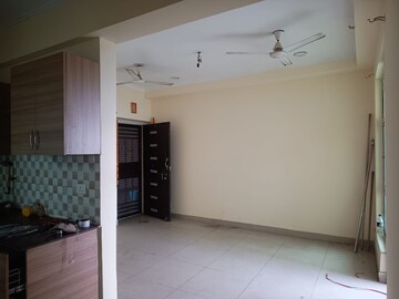Room in 2 BHK Apartment at Gaur City 2 - 16th Avenue, Sector 16c Greater Noida – for Sale