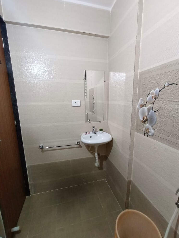 Bathroom, pragati-airmont 1 Bedroom 408 Sq.Ft. Apartment In Gahunje Pune 7443139