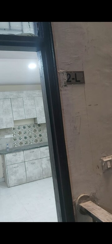 Balcony in 1.5 BHK Builder Floor at Mayur Vihar Phase 1 – for Sale