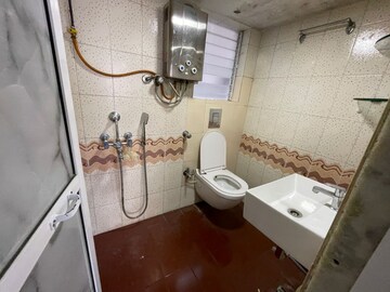 Bathroom in 2 BHK Apartment at Raj Umang 2, Dahisar East – for Sale