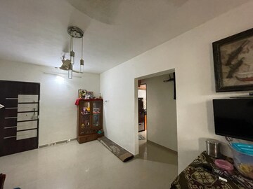 2 BHK Apartment For Resale in Borivali East Mumbai  7444204