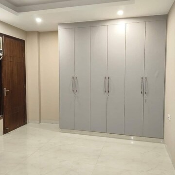 Room in 3 BHK Builder Floor at Chattarpur – for Sale