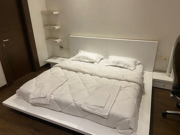 Bedroom, sector 10 5 Bedroom 3100 Sq.Ft. Builder Floor In Sector 10 Faridabad 7444660