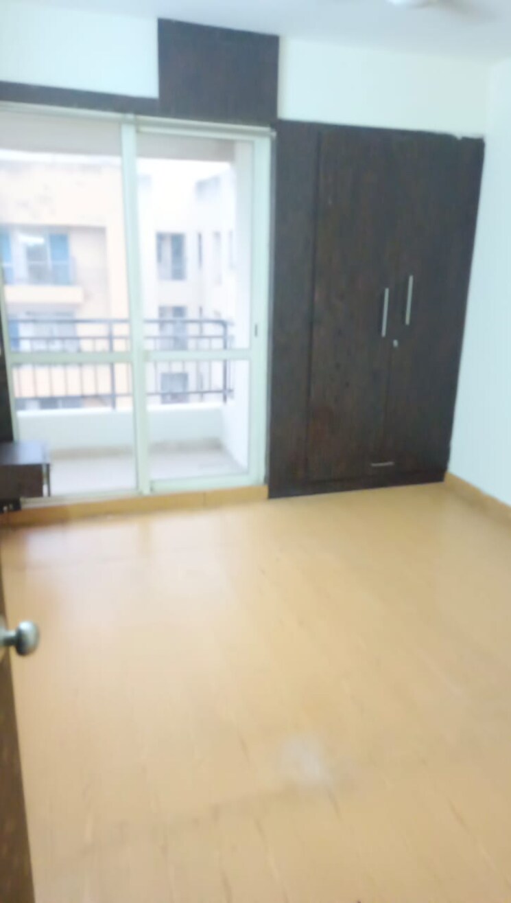 Room, raj-thane 2 Bedroom 950 Sq.Ft. Apartment In Dhokali Thane 7444744