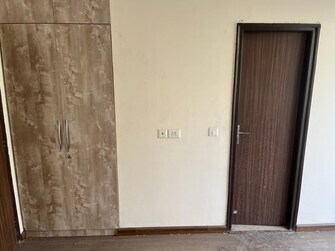 4 BHK Apartment For Rent in BPTP Amstoria Sector 102 Gurgaon  7444852