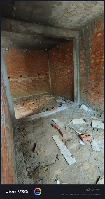Furnished Amenities in 3 BHK Independent House at Jankipuram Extension – for Sale