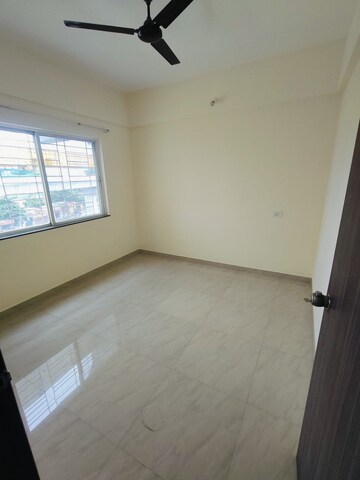 Room in 2.5 BHK Apartment at VTP Belair E And F Building, Mahalunge – for Sale