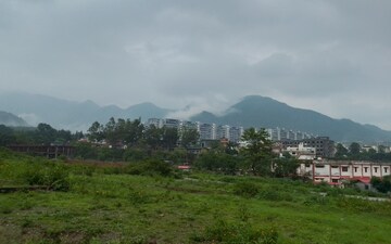Plot For Sale in Sahastradhara Road