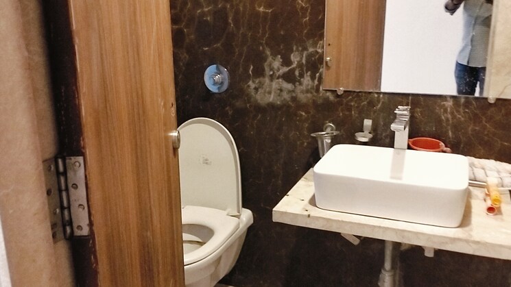 Bathroom, dosti-group-imperia 4 Bedroom 2588 Sq.Ft. Apartment In Manpada Thane 7445058