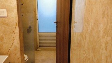 Room in 4 BHK Apartment at Dosti Group Imperia, Manpada – for Sale
