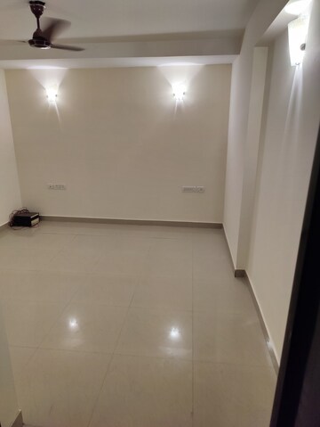 Room in 2 BHK Apartment at Ip Extension – for Sale
