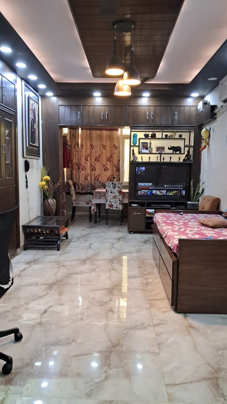 Living Room, ip extension 2 Bedroom 1100 Sq.Ft. Apartment In Ip Extension Delhi 7445125