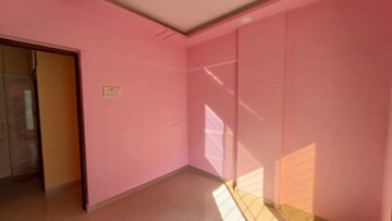 Room in 2 BHK Builder Floor at Shanti Niketan Virar West, Virar West – for Rent