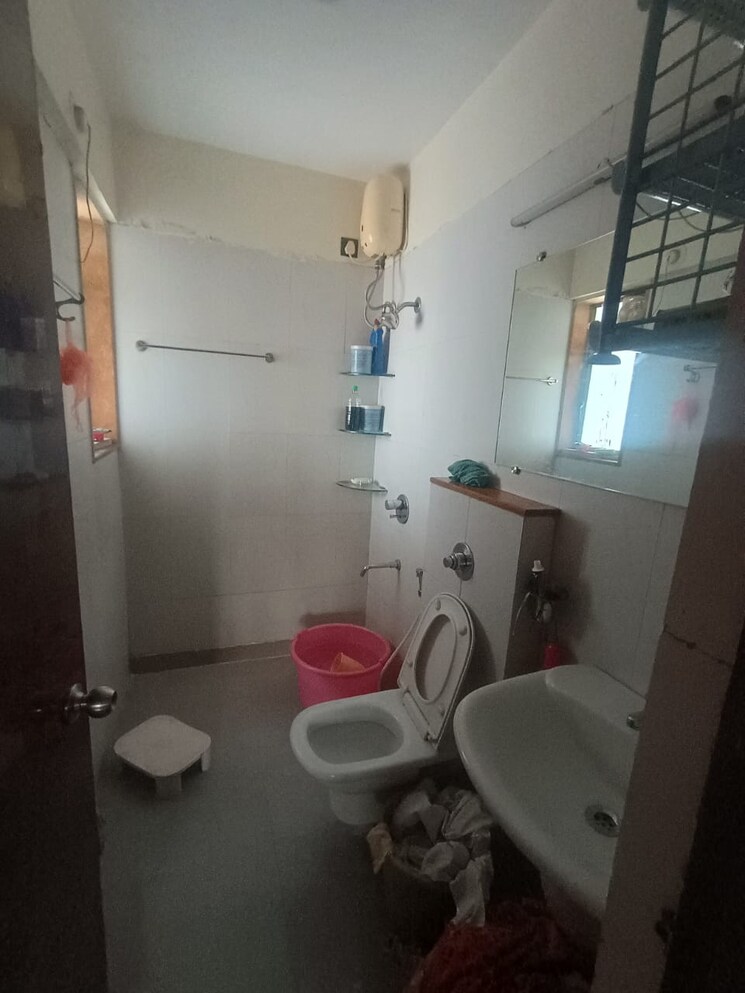 Bathroom, lodha-casa-bella-gold 3 Bedroom 1098 Sq.Ft. Apartment In Dombivli East Thane 7445369