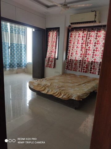 2 BHK Apartment For Sale in Walkeshwar