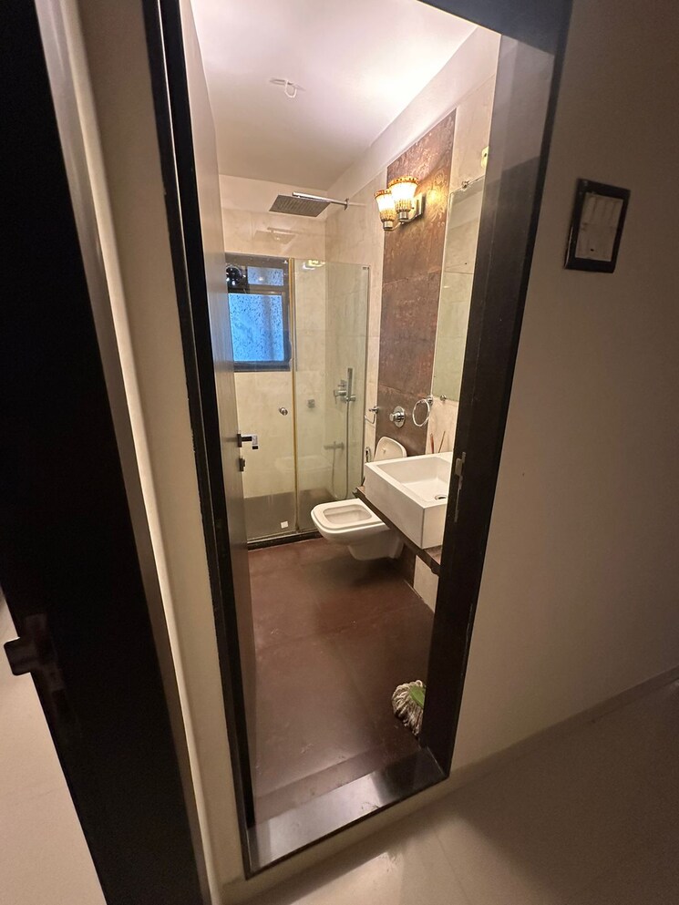 Bathroom, pali-hill-niketan 1 Bedroom 550 Sq.Ft. Apartment In Pali Hill Mumbai 7445724