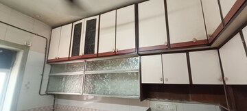 Furnished Amenities in 1 BHK Apartment at Sagar Avenue, Santacruz East – for Sale