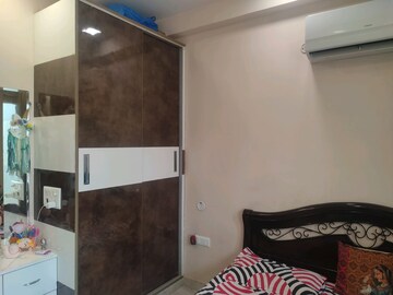 Furnished Amenities in 3 BHK Builder Floor at Palam Vihar – for Sale