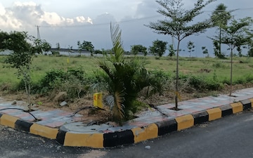 Plot For Sale in Ecil