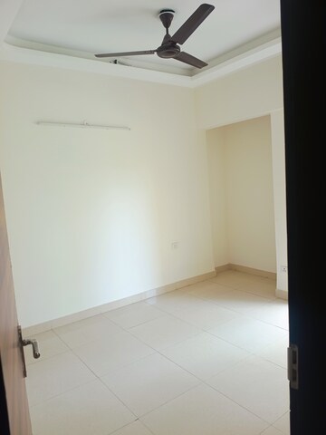 Room in 3 BHK Apartment at Samridhi Luxuriya Avenue, Sector 150 – for Sale
