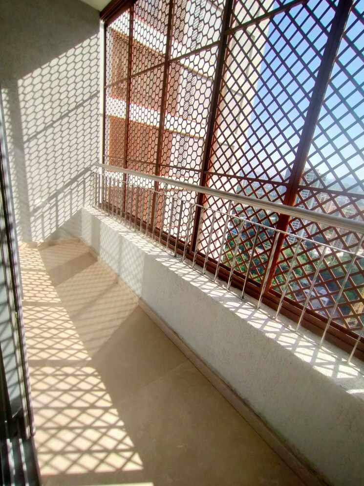 Balcony, piramal-vaikunth 3 Bedroom 1366 Sq.Ft. Apartment In Balkum Pada Thane 7446359