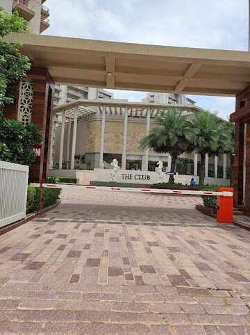 4 BHK Apartment – Exterior View View at Puri Diplomatic Greens Phase I, Sector 111 - for Sale
