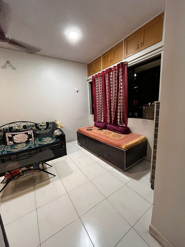 Living Room, happy-valley 1 Bedroom 530 Sq.Ft. Apartment In Manpada Thane 7446493