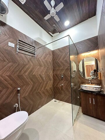 Bathroom in 4 BHK Villa at Vaishali Nagar – for Sale