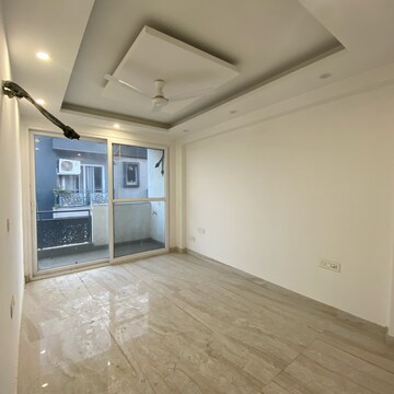 Room in 3 BHK Builder Floor at Chattarpur – for Sale